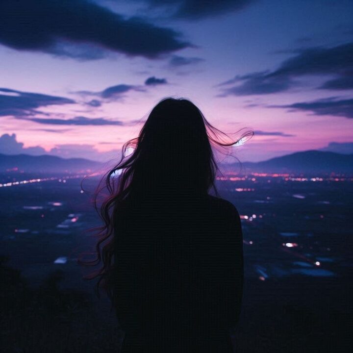 Stylish Girls Alone DP Images for Instagram