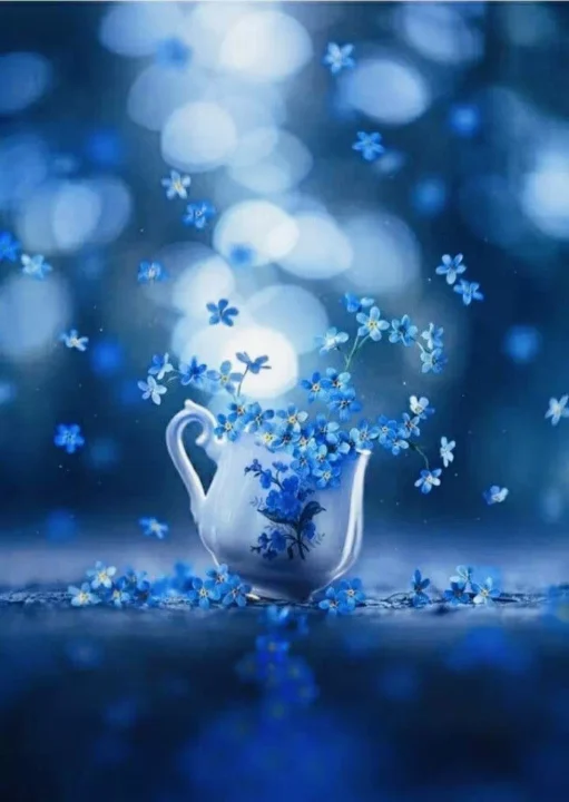 Trending Blue DP Images