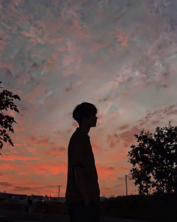 Sad WhatsApp DP Images for Broken Heart